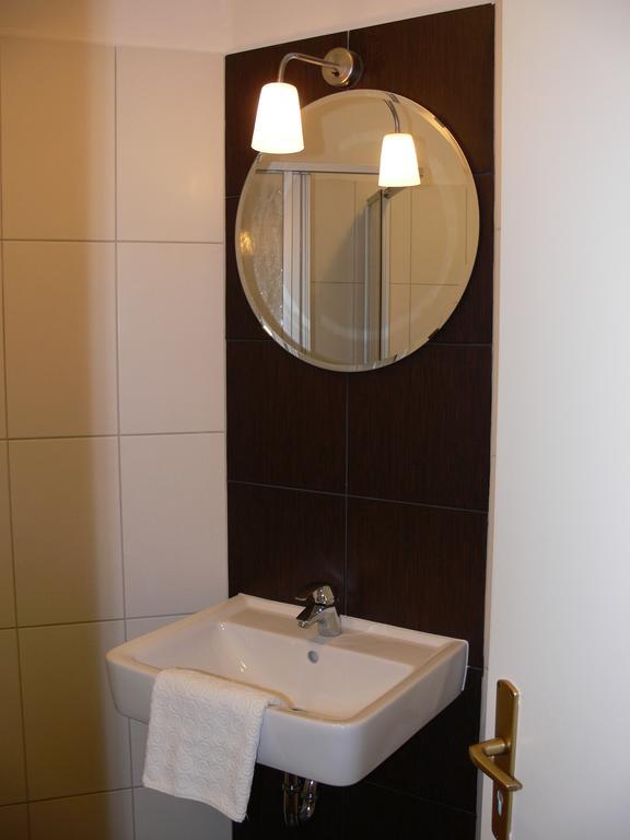 Business Flat Bahnhofstrasse Apartment Wiesbaden Cameră foto